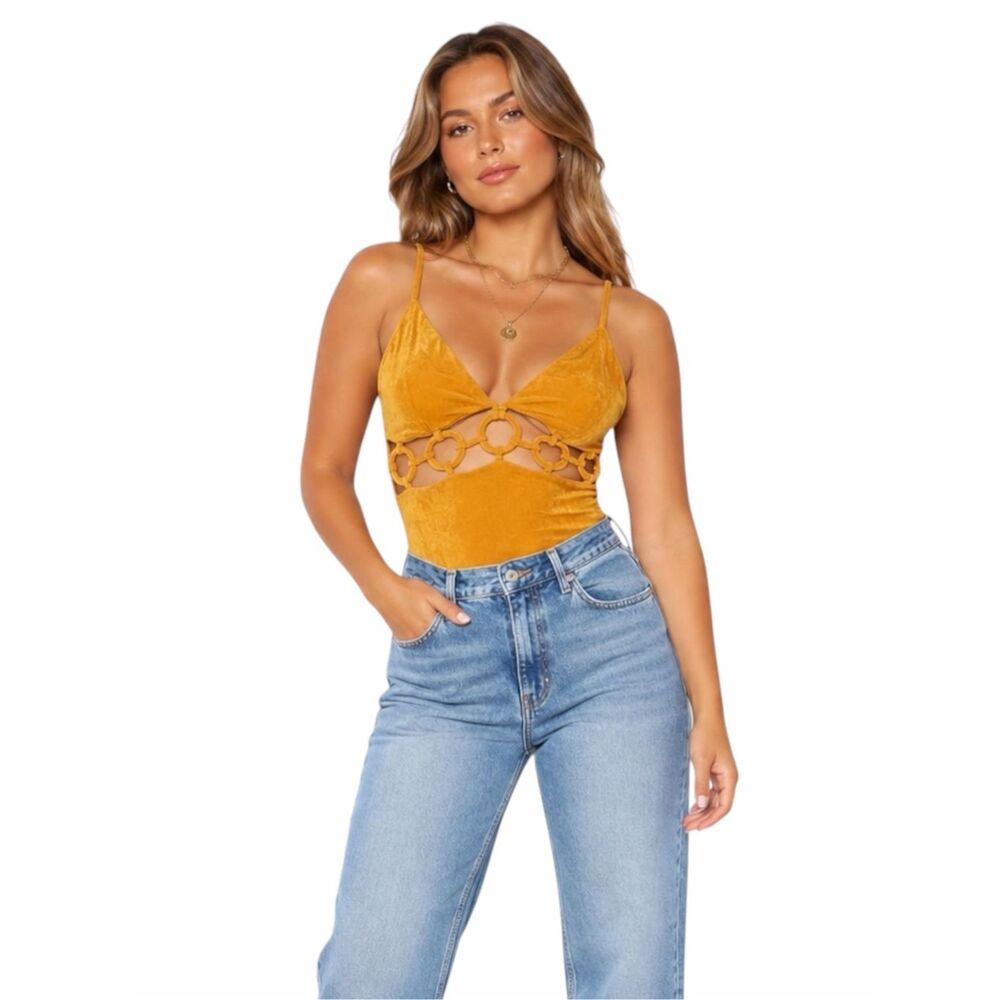 ENDLESS BLU Mustard O-Ring Cutout Bodysuit Slinky Feel Medium